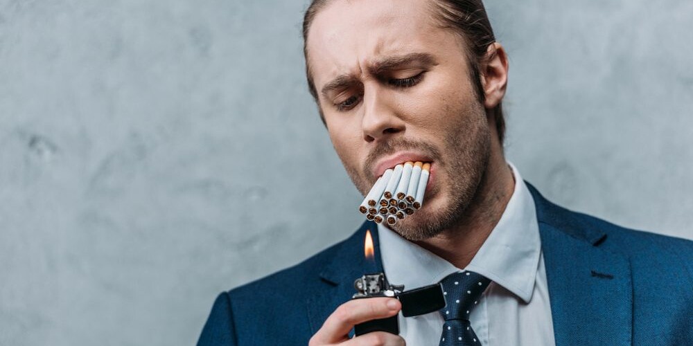 tobacco stains teeth